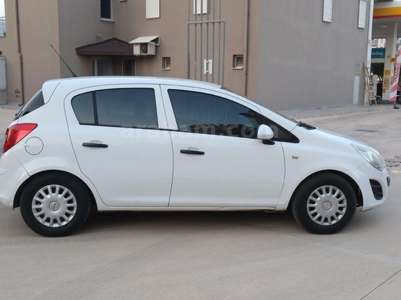  Opel Corsa 1.3 CDTI Essentia 2013 Model 05427606949