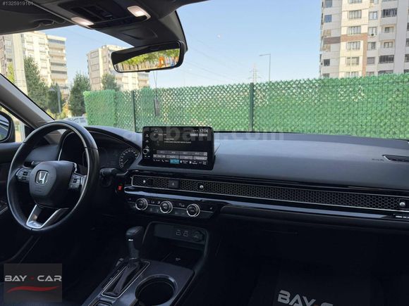 BAY-CAR'dan 2024 CIVIC 1.5 VTEC EXECUTİVE PLUS+BOYASIZ+27.000KM
