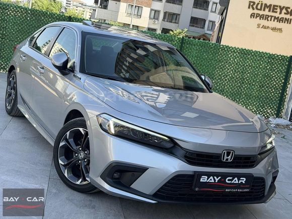 BAY-CAR'dan 2024 CIVIC 1.5 VTEC EXECUTİVE PLUS+BOYASIZ+27.000KM
