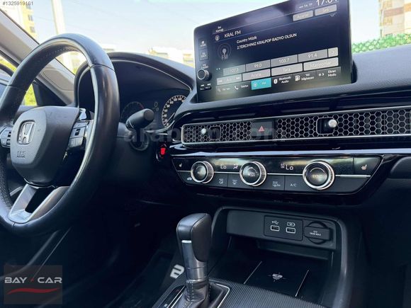 BAY-CAR'dan 2024 CIVIC 1.5 VTEC EXECUTİVE PLUS+BOYASIZ+27.000KM