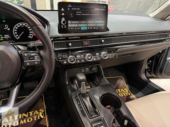 ALTINTAŞ'TAN 2024 CİVİC 1.5 VTEC ECO EXECUTİVE PLUS 28.000 KM