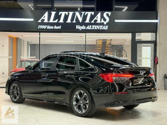 ALTINTAŞ'TAN 2024 CİVİC 1.5 VTEC ECO EXECUTİVE PLUS 28.000 KM