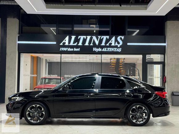 ALTINTAŞ'TAN 2024 CİVİC 1.5 VTEC ECO EXECUTİVE PLUS 28.000 KM