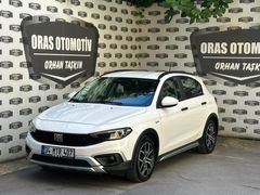 ORASDAN 2025 MODEL FİAT EGEA CROSS 1,6 M.JET URBAN BOYASIZ GSRLİ