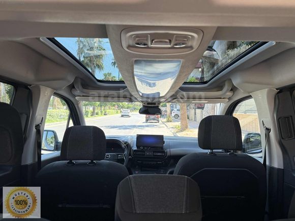 EZEL'den 2025 ÇIKIŞLI YENİ KASA OPEL COMBO CAM TAVAN FUL PAKET