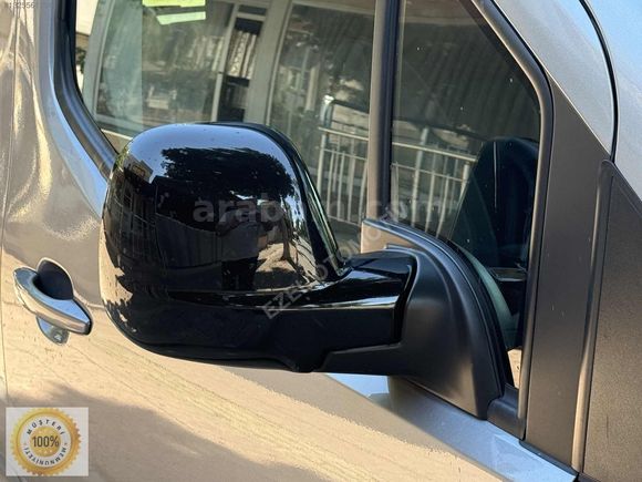EZEL'den 2025 ÇIKIŞLI YENİ KASA OPEL COMBO CAM TAVAN FUL PAKET