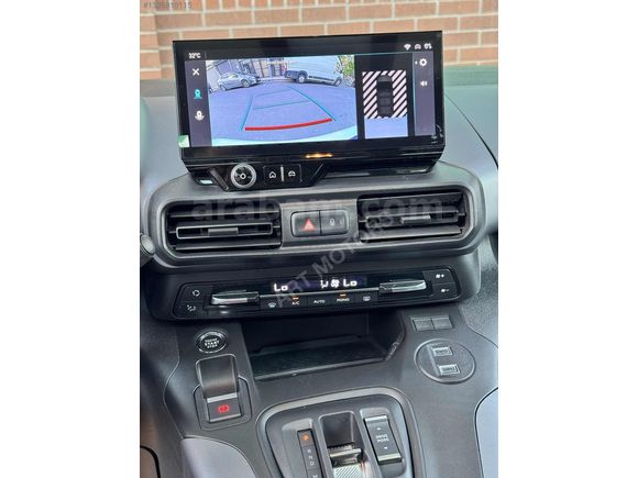 ART MOTORS 'DAN OPEL COMBO ULTİMATE CAM TAVANLI HATASIZ BOYASIZ