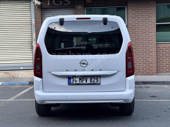 ART MOTORS 'DAN OPEL COMBO ULTİMATE CAM TAVANLI HATASIZ BOYASIZ