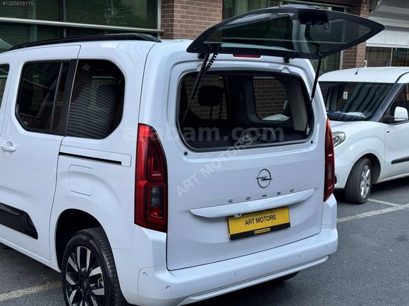 ART MOTORS 'DAN OPEL COMBO ULTİMATE CAM TAVANLI HATASIZ BOYASIZ