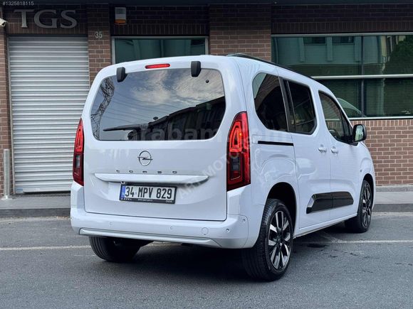 ART MOTORS 'DAN OPEL COMBO ULTİMATE CAM TAVANLI HATASIZ BOYASIZ