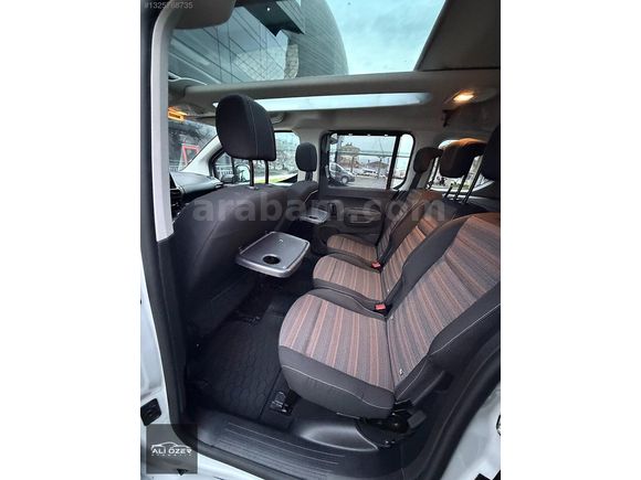 2024 OPEL COMBO 1.5-ULTİMATE-OTOMATK-CAMTAVAN-HATASIZ-44.000KM