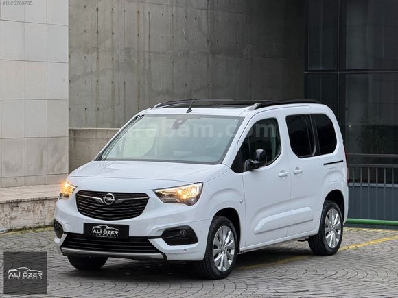 2024 OPEL COMBO 1.5-ULTİMATE-OTOMATK-CAMTAVAN-HATASIZ-44.000KM
