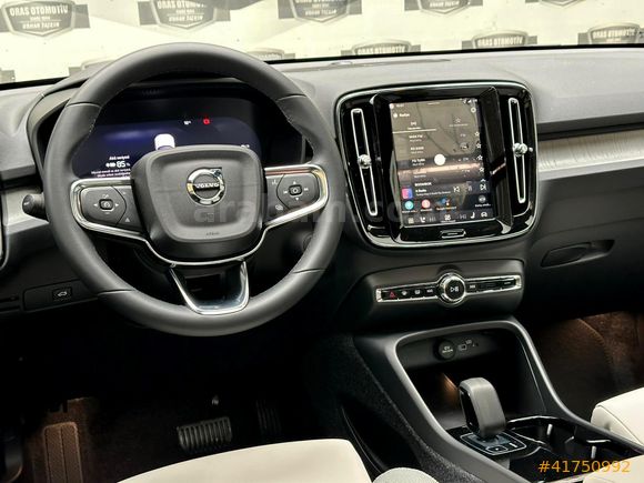 ORASDAN 2025 VOLVO EX40 SİNGLE MOTOR EXTENDED RANGE ULTRA BOYASZ