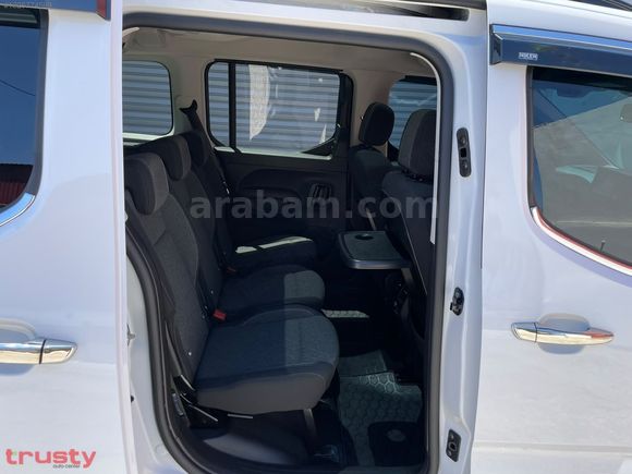 TRUSTY ONATÇA'DAN OPEL COMBO