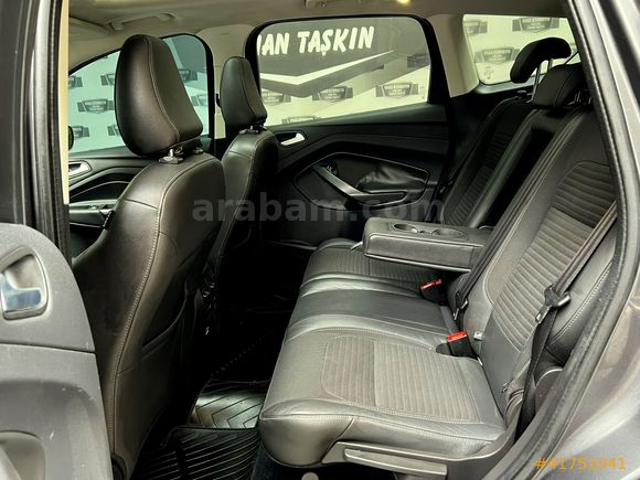 ORAS'DAN 2017 MODEL FORD KUGA TİTANİUM CAM TAVAN MASRAFSIZZ