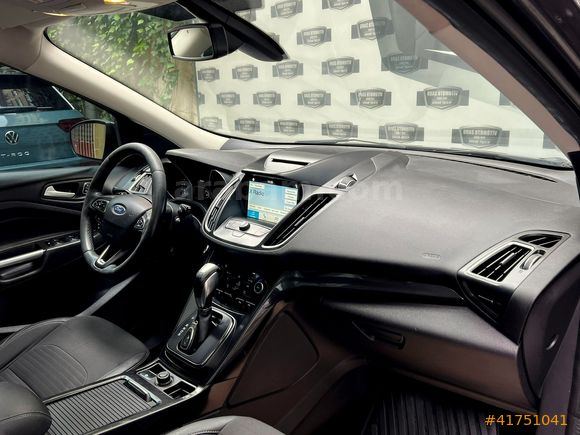 ORAS'DAN 2017 MODEL FORD KUGA TİTANİUM CAM TAVAN MASRAFSIZZ