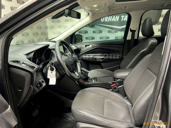 ORAS'DAN 2017 MODEL FORD KUGA TİTANİUM CAM TAVAN MASRAFSIZZ