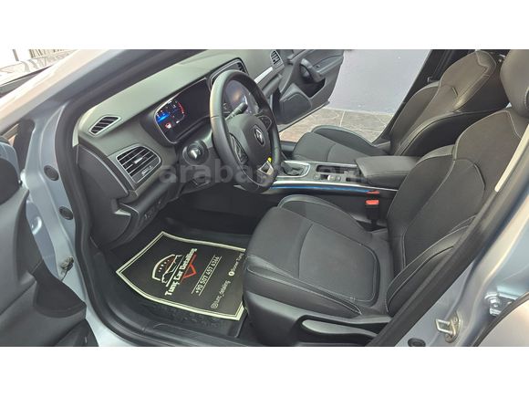 Sahibinden Renault Megane 1.3 TCe Icon 2024 Model