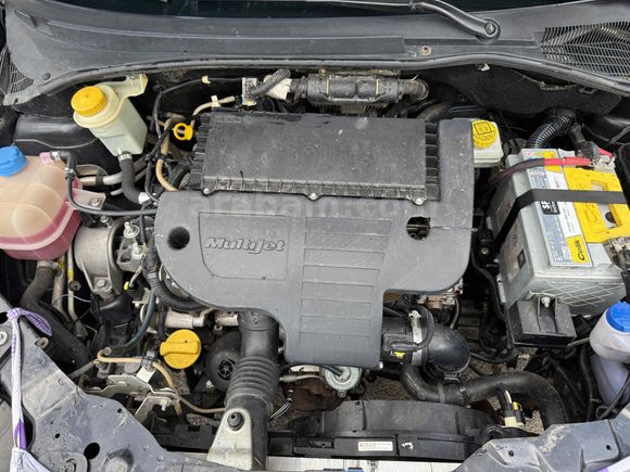 Galeriden Fiat Linea 1.3 Multijet Active Plus 2010 Model Kars