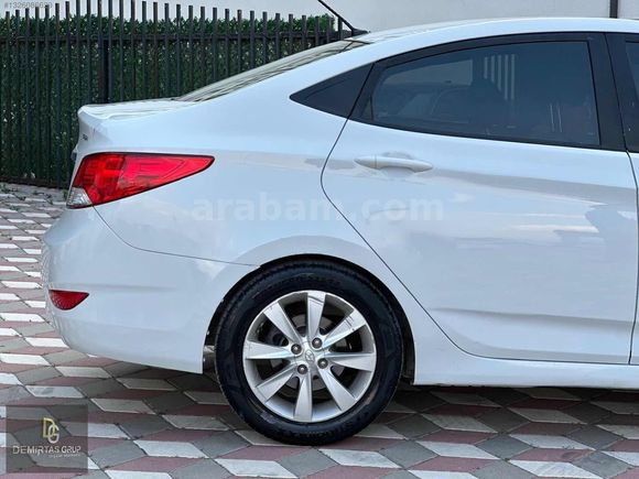 2017 1.6 CRDİ OTOMATİK ACCENT BLUE BAKIMLARI YENİ