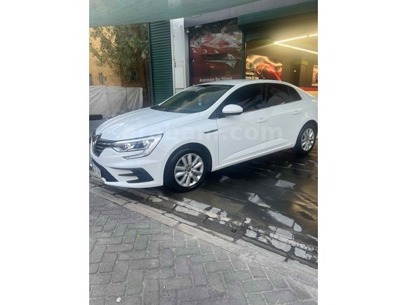 Sahibinden Renault Megane 1.3 TCe Joy 2021 Model Van
