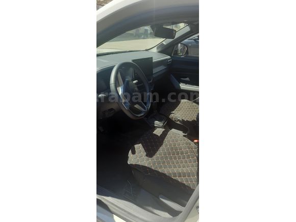Sahibinden Renault Duster 1.0 Eco-G Evolution 2025 Model  10.000 km Bej