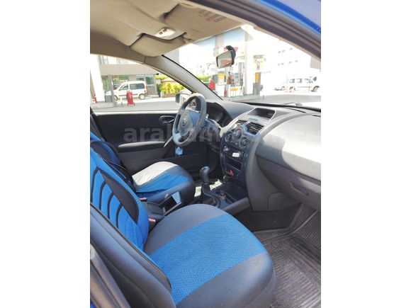 Sahibinden Renault Megane 1.4 Authentique 2005 Model