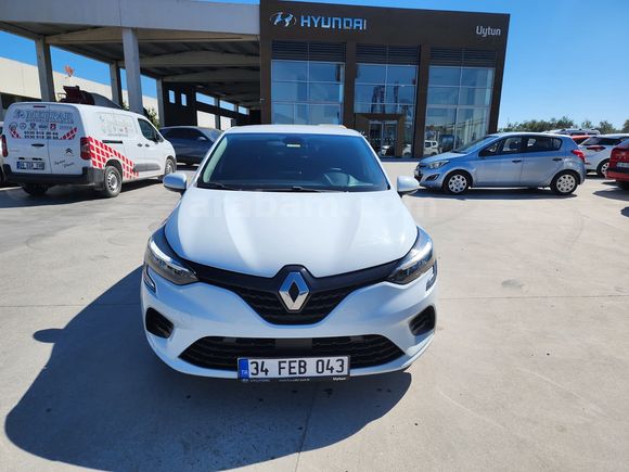 Sahibinden Renault Clio 1.0 SCe Joy 2022 Model 