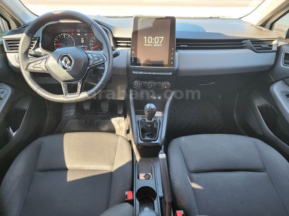 Sahibinden Renault Clio 1.0 SCe Joy 2022 Model 