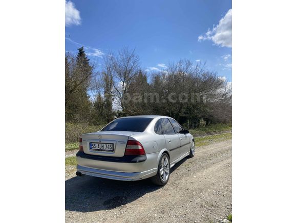 Sahibinden Opel Vectra 2.0 CD 1996 Model Samsun