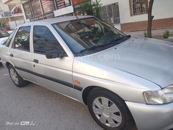 Sahibinden Ford Escort 1.6 CLX 1996 Model