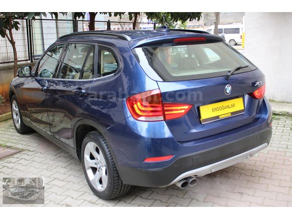 2015_BMW_X 1__1,6i_sDrive_91,000km de