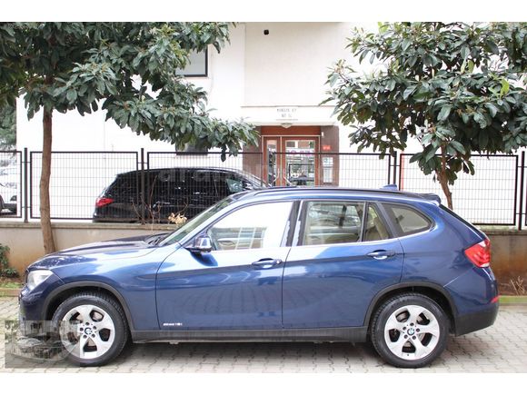 2015_BMW_X 1__1,6i_sDrive_91,000km de