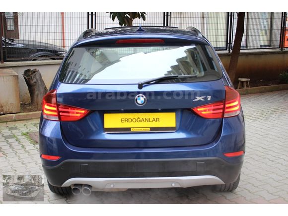 2015_BMW_X 1__1,6i_sDrive_91,000km de