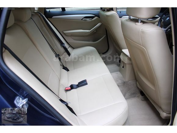 2015_BMW_X 1__1,6i_sDrive_91,000km de