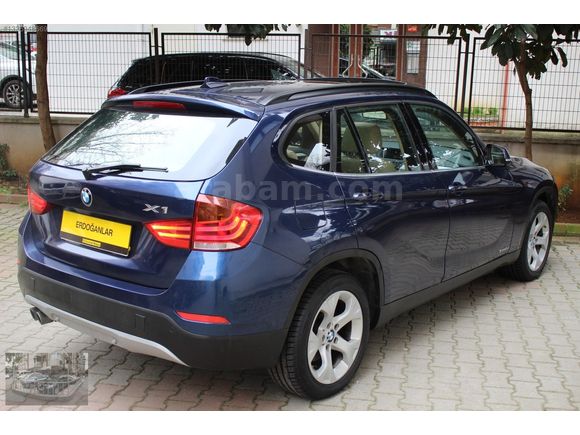 2015_BMW_X 1__1,6i_sDrive_91,000km de
