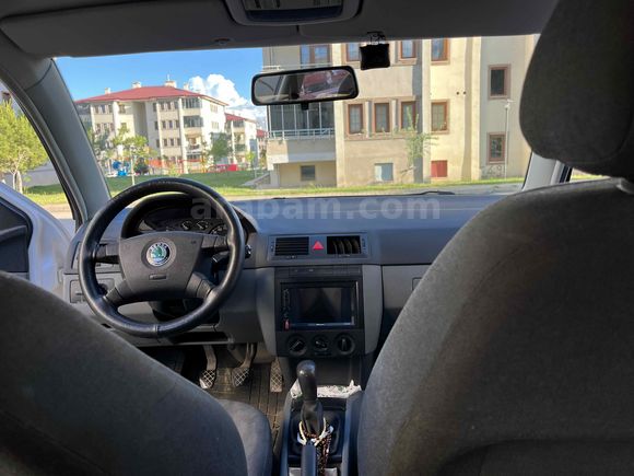 Sahibinden Skoda Fabia 1.4 Special 2004 Model 