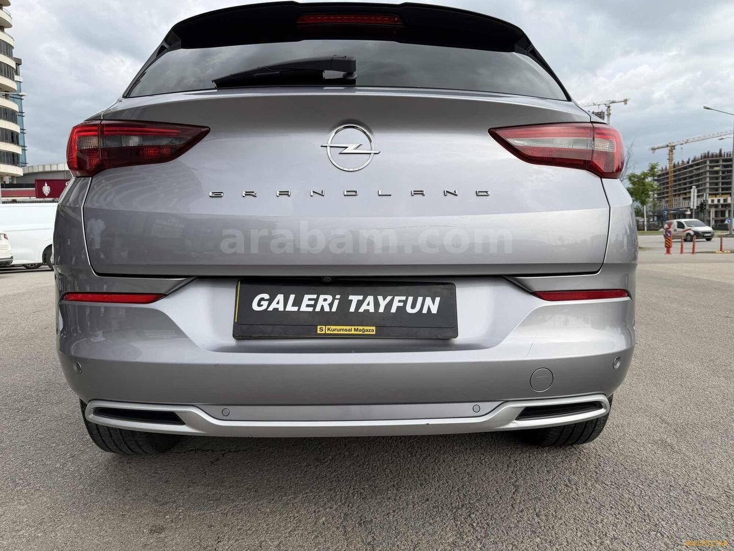 Galeriden Opel Grandland 1.5 D Elegance 2023 Model Bursa 65.000 km Gri 6