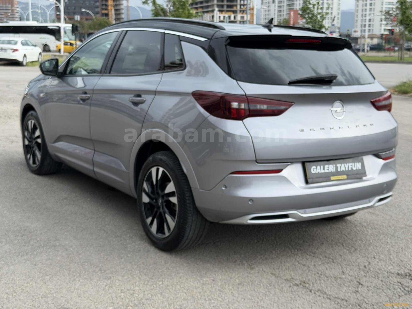 Galeriden Opel Grandland 1.5 D Elegance 2023 Model Bursa 65.000 km Gri 7