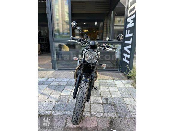 HALF MOTO 2023 TRİUMPH SPEED TWİN 900