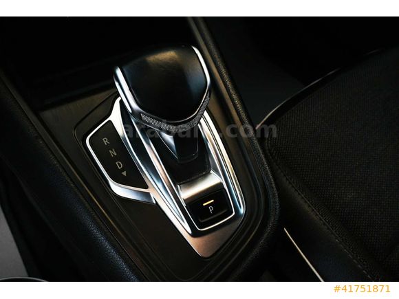CMY MOTORS - 2023 RENAULT CAPTUR 1.3 TCE ICON