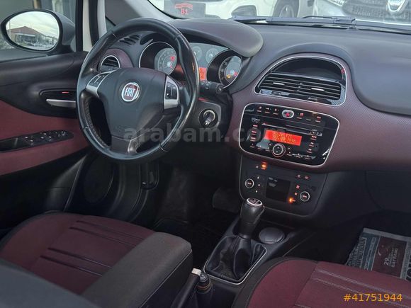 OTOMATİK 2011 HATASIZ BOYASIZ FİAT PUNTO EVO START&STOP DYNAMIC