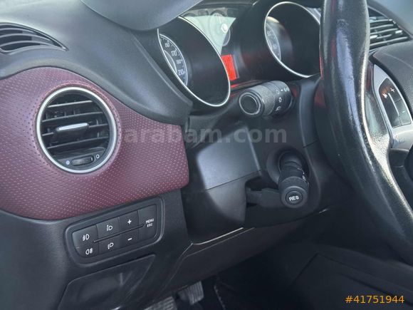 OTOMATİK 2011 HATASIZ BOYASIZ FİAT PUNTO EVO START&STOP DYNAMIC