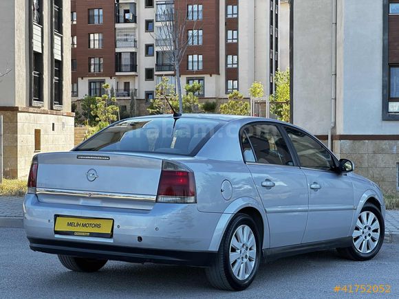 2004 VECTRA 1.6 ELEGANCE DEĞİŞENSİZ KAYITSIZ 4 PARÇA BOYALI