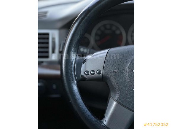 2004 VECTRA 1.6 ELEGANCE DEĞİŞENSİZ KAYITSIZ 4 PARÇA BOYALI