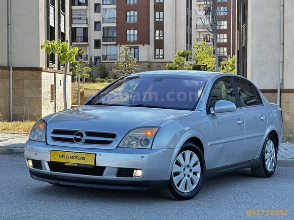 2004 VECTRA 1.6 ELEGANCE DEĞİŞENSİZ KAYITSIZ 4 PARÇA BOYALI