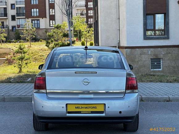 2004 VECTRA 1.6 ELEGANCE DEĞİŞENSİZ KAYITSIZ 4 PARÇA BOYALI