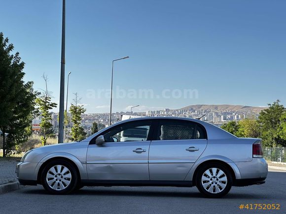 2004 VECTRA 1.6 ELEGANCE DEĞİŞENSİZ KAYITSIZ 4 PARÇA BOYALI