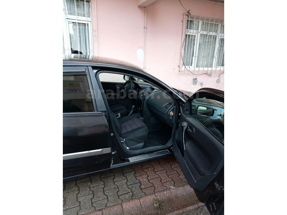 Sahibinden Renault Megane 1.4 Authentique 2006 Model