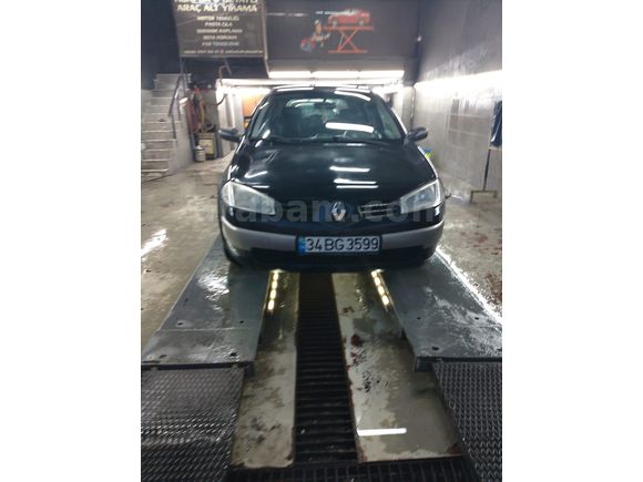 Sahibinden Renault Megane 1.4 Authentique 2006 Model